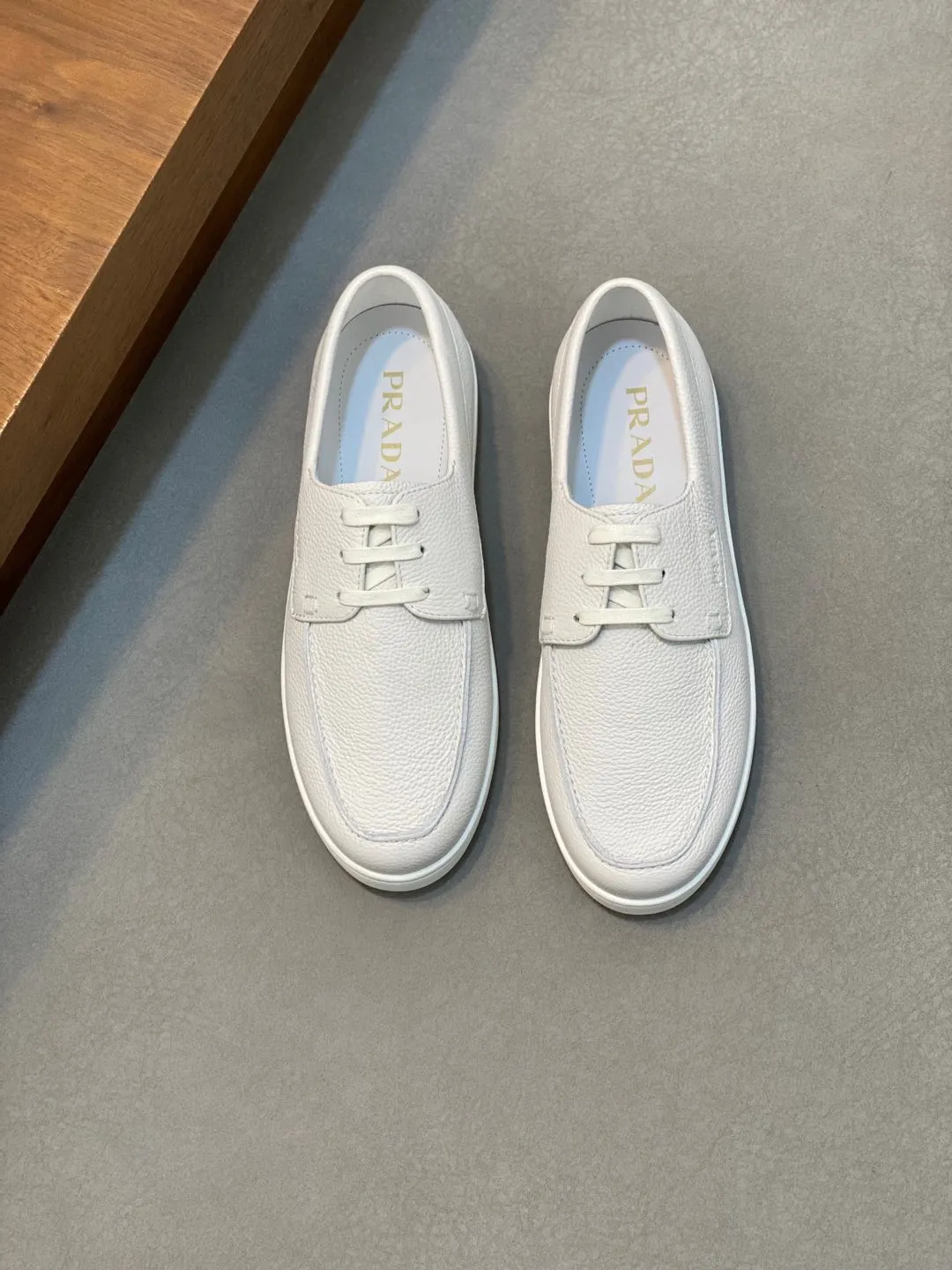 Men's shoes 💰700 [PRADA] Men's shoes are on sale at the counter, sold in Guangzhou, synchronized with the official website, 1 high-quality shipment ✔️ Original cowhide + cowhide lining, 1🆚1 replica, original sole, 38-45 (38.45 custom-made, non-refundable)